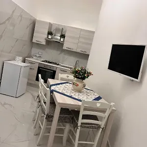 La Dolce Casa Della Poesia Napoli
